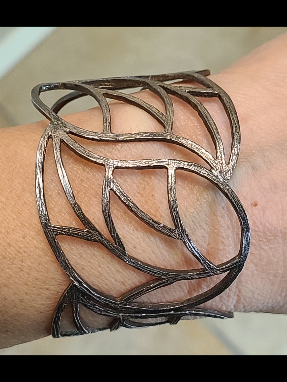 Open Leaf Cutout Cuff Bracelet - Black Finish